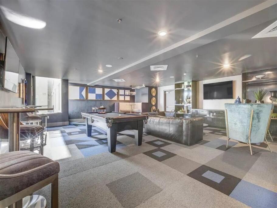 Urban Oasis In The Center Of Slc Apartment Salt Lake City Bagian luar foto