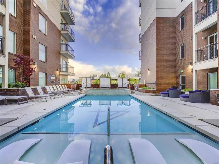 Urban Oasis In The Center Of Slc Apartment Salt Lake City Bagian luar foto